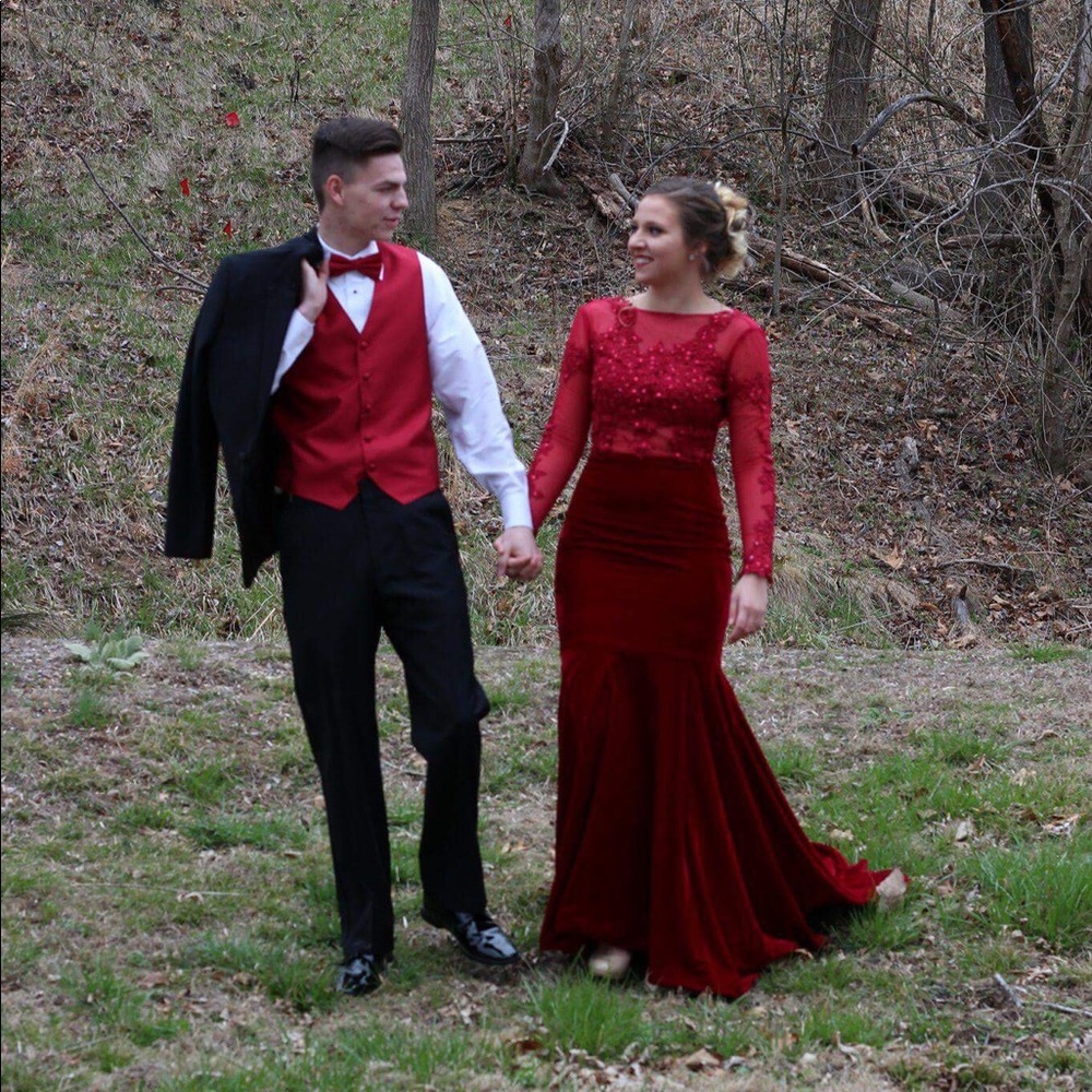 Red Prom Dress!!!